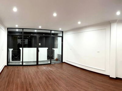 Huynh Thuc Khang Street, Vietnam Huynh Thuc Khang Street, Vietnam