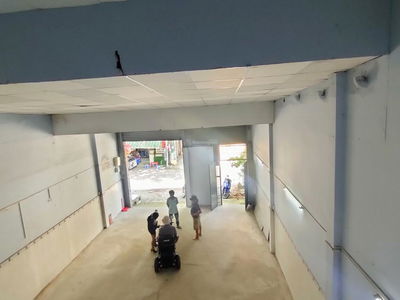 Pham Hung Street, Vietnam Pham Hung Street, Vietnam