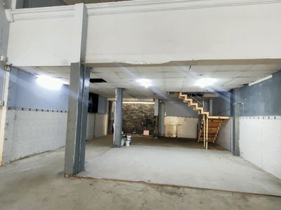 Pham Hung Street, Vietnam Pham Hung Street, Vietnam