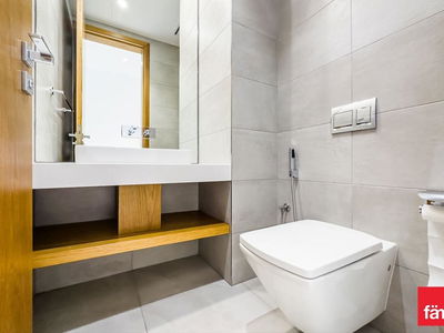 1 JBR, United Arab Emirates  1 JBR, United Arab Emirates