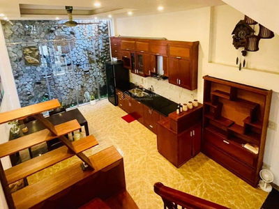 Lac Long Quan Street, Vietnam Lac Long Quan Street, Vietnam