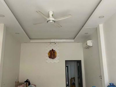 Lam Van Ben Street, Vietnam Lam Van Ben Street, Vietnam