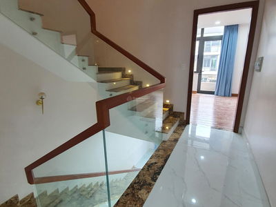 Lavila Kien A - Nha Be, Vietnam  Lavila Kien A - Nha Be, Vietnam