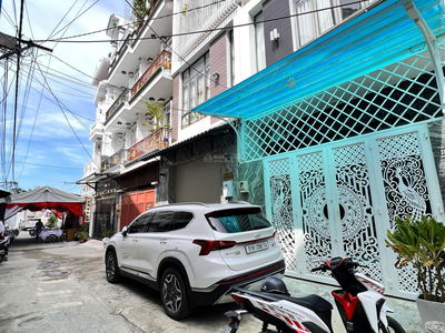 Huynh Tan Phat Street, Vietnam  Huynh Tan Phat Street, Vietnam