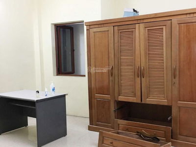 Nguyen Van Cu Street, Vietnam  Nguyen Van Cu Street, Vietnam