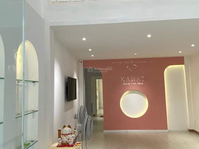 Thanh Thai Street, Vietnam Thanh Thai Street, Vietnam