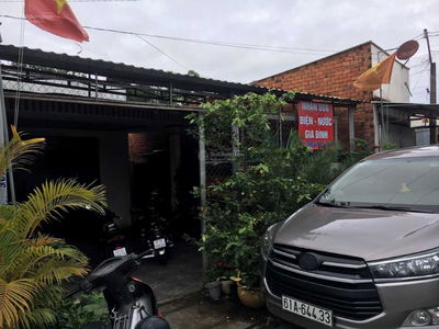 Ben Lon Street, Vietnam Ben Lon Street, Vietnam