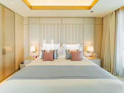 Five Luxe JBR, United Arab Emirates  Five Luxe JBR, United Arab Emirates