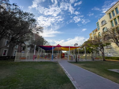 Building 38 to Building 107, United Arab Emirates  Building 38 to Building 107, United Arab Emirates