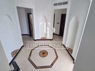 Frond B, United Arab Emirates  Frond B, United Arab Emirates