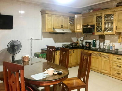 Cat Cut Street, Vietnam Cat Cut Street, Vietnam