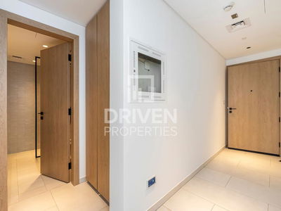 Marquise Square Tower, United Arab Emirates  Marquise Square Tower, United Arab Emirates