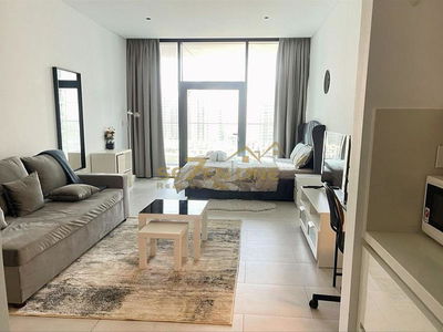 Marquise Square Tower, United Arab Emirates  Marquise Square Tower, United Arab Emirates