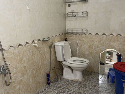 Hoang Van Thu Street, Vietnam Hoang Van Thu Street, Vietnam