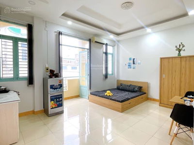 Nguyen Kiem Street, Vietnam Nguyen Kiem Street, Vietnam