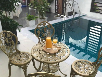 Nguyen Dinh Hoan Street, Vietnam Nguyen Dinh Hoan Street, Vietnam