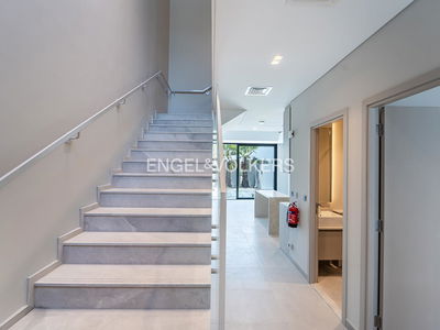 MAG Eye, United Arab Emirates  MAG Eye, United Arab Emirates