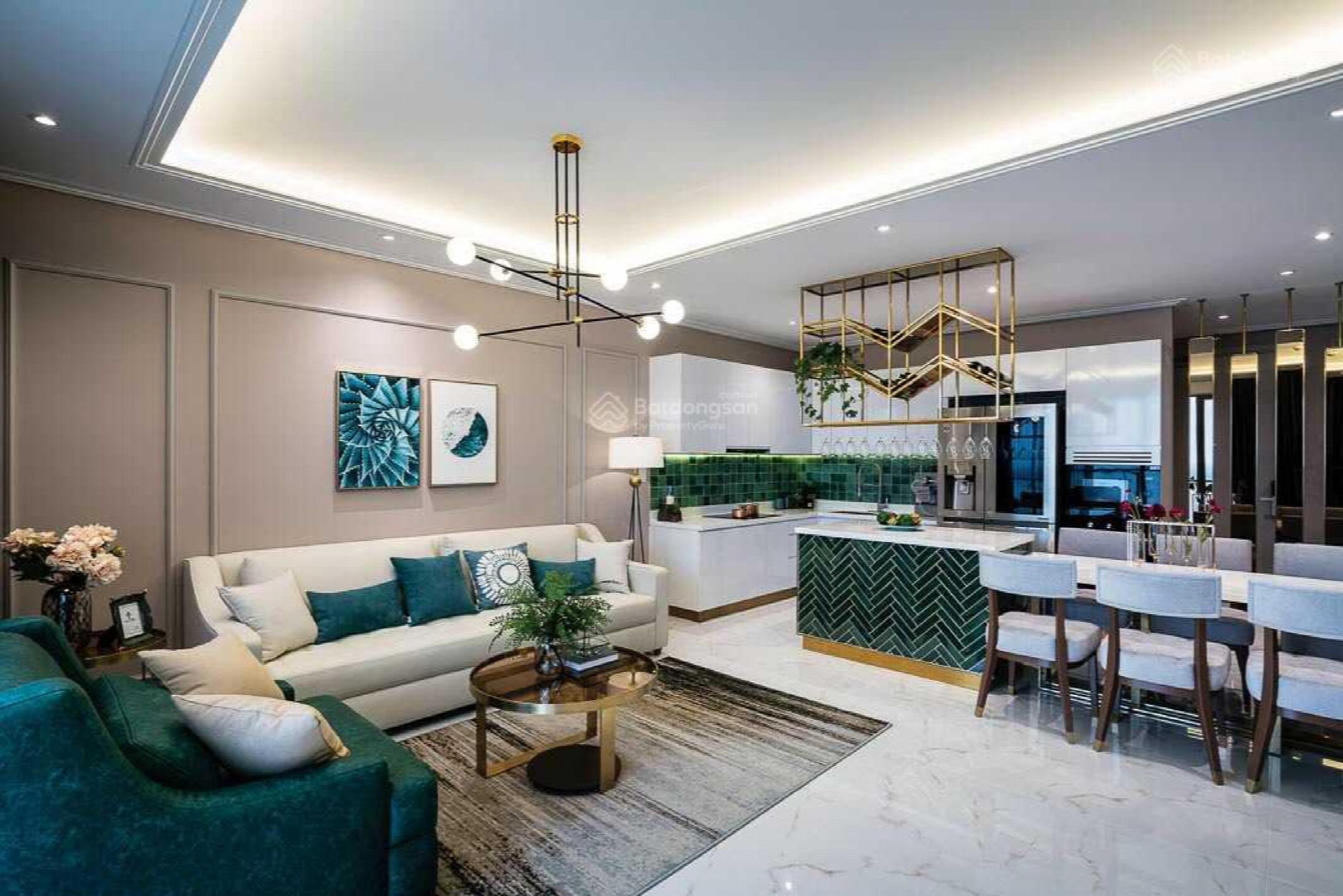 Sunrise City, Vietnam Sunrise City, Vietnam