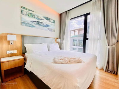 Zenith, Vietnam Zenith, Vietnam