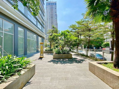 Sunrise City, Vietnam Sunrise City, Vietnam