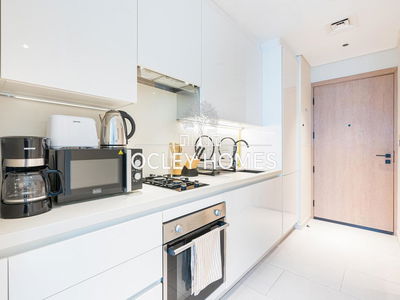 Marquise Square Tower, United Arab Emirates  Marquise Square Tower, United Arab Emirates