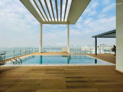 Diamond Island, Vietnam Diamond Island, Vietnam