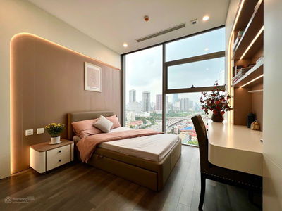 The Nine, Vietnam The Nine, Vietnam