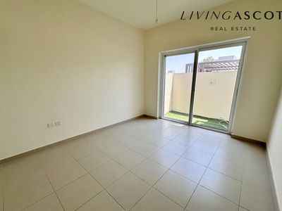 Urbana, United Arab Emirates  Urbana, United Arab Emirates