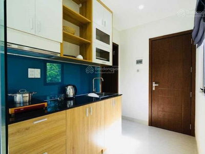 Pham Van Bach Street, Vietnam Pham Van Bach Street, Vietnam