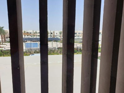 Five Luxe JBR, United Arab Emirates  Five Luxe JBR, United Arab Emirates