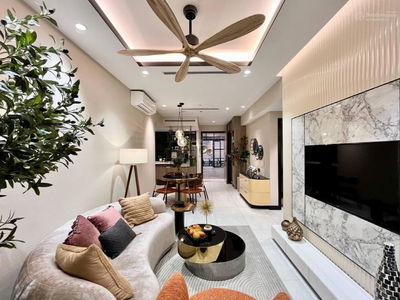 Of The Sun, Vietnam Of The Sun, Vietnam