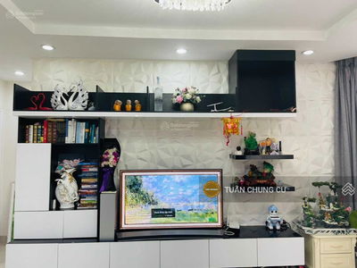 Him Lam Cho Lon, Vietnam Him Lam Cho Lon, Vietnam