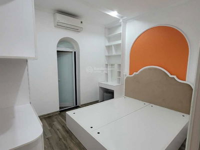 Hai Ba Trung Street, Vietnam Hai Ba Trung Street, Vietnam