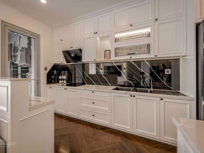 The Dragon Castle, Vietnam  The Dragon Castle, Vietnam