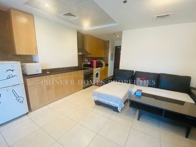 Goldcrest Views 1, United Arab Emirates  Goldcrest Views 1, United Arab Emirates