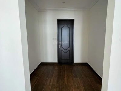 The Empire, Vietnam The Empire, Vietnam