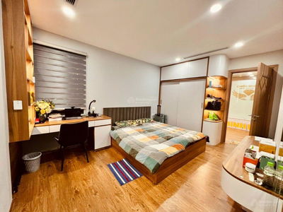 The Nine, Vietnam The Nine, Vietnam