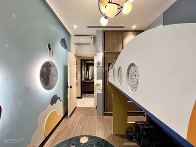 Of The Sun, Vietnam Of The Sun, Vietnam