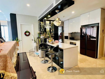 Diamond Island, Vietnam Diamond Island, Vietnam