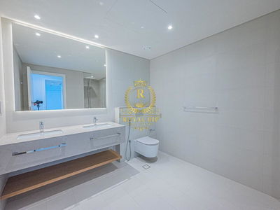 La Vie, United Arab Emirates  La Vie, United Arab Emirates