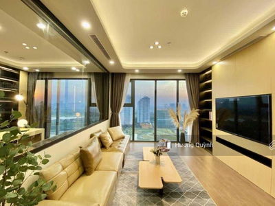 Hoang Cau Skyline, Vietnam Hoang Cau Skyline, Vietnam