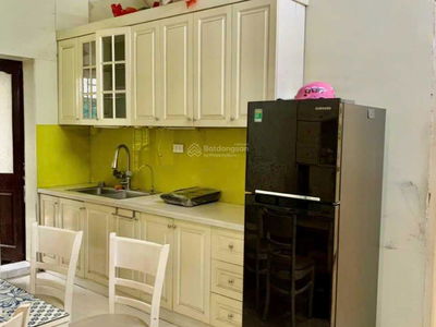 Nguyen Hong Street, Vietnam Nguyen Hong Street, Vietnam