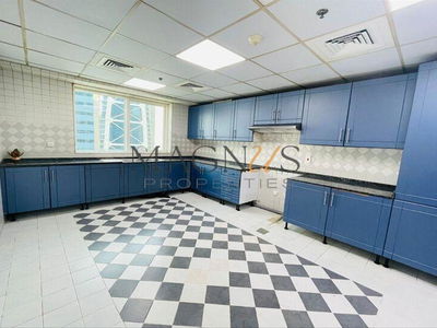 Al Shera Tower, United Arab Emirates  Al Shera Tower, United Arab Emirates