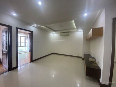 Him Lam Riverside, Vietnam  Him Lam Riverside, Vietnam