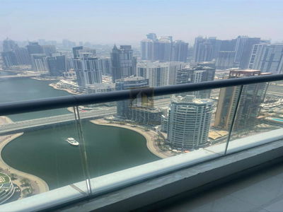 Waters Edge, United Arab Emirates  Waters Edge, United Arab Emirates