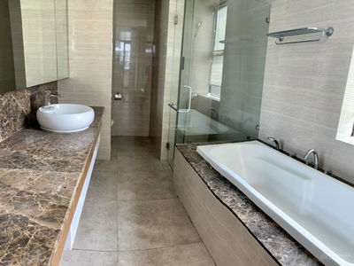 Dolphin Plaza, Vietnam Dolphin Plaza, Vietnam