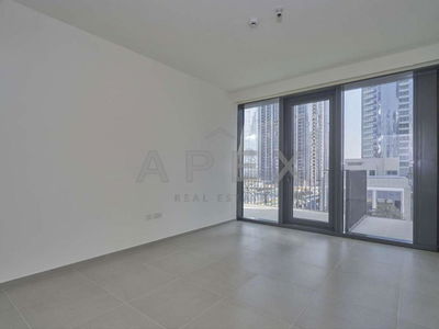 BLVD Heights Podium, United Arab Emirates  BLVD Heights Podium, United Arab Emirates