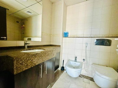 Bay Central West, United Arab Emirates  Bay Central West, United Arab Emirates