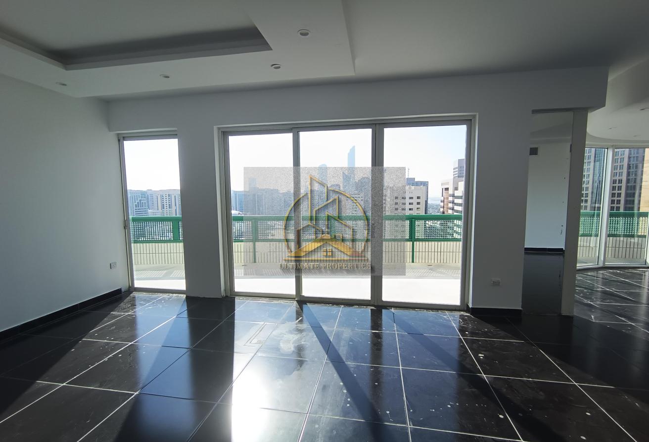 Khalifa Street, United Arab Emirates Khalifa Street, United Arab Emirates