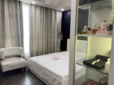 Hoang Anh Thanh Binh, Vietnam  Hoang Anh Thanh Binh, Vietnam